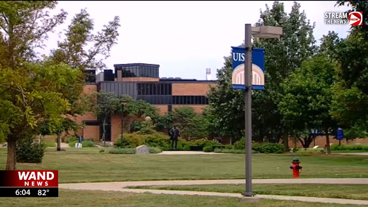 Trump administration files complaint over Illinois laws allowing in-state tuition, scholarships for undocumented students